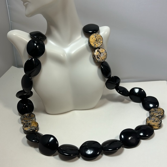 CHICO’S necklace and bracelet set approx 25” long - Picture 4 of 6